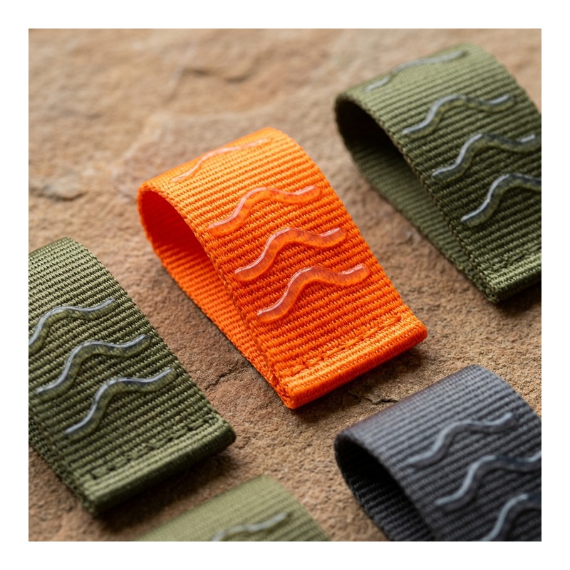 Recycled RPET heel pull tab style reference
